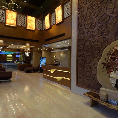 Hotel H - Sandhill Hotels Private Limited Ānand Esterno foto